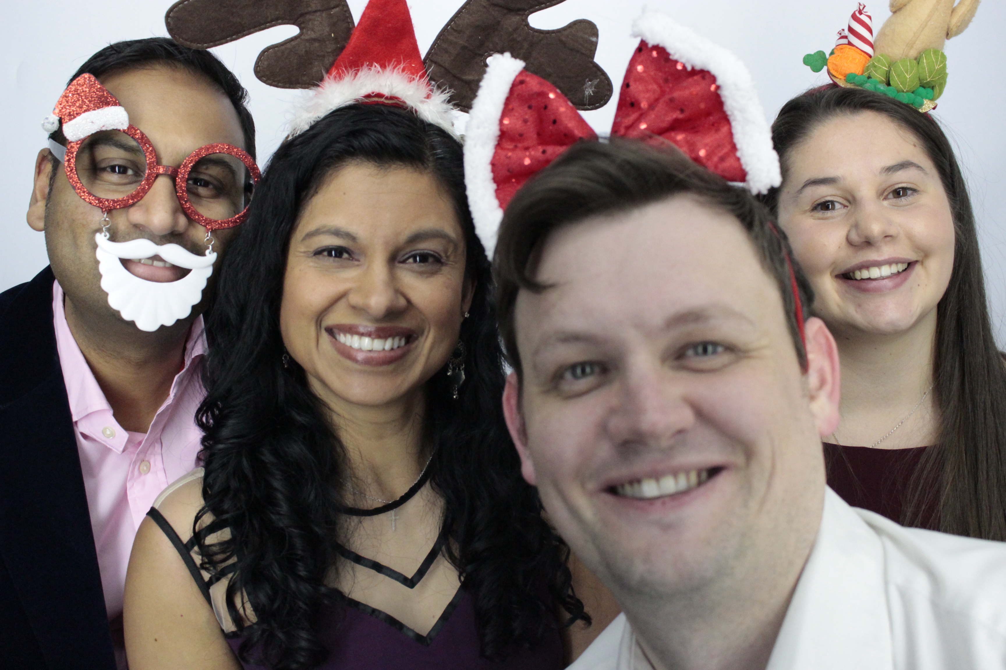 Siemens Christmas Party | View more photos from the event at gallery.myphotoboothexperience.co.uk/u/MyPhotoBoothExperienceLtd/Siemens-Christmas-Party-0
